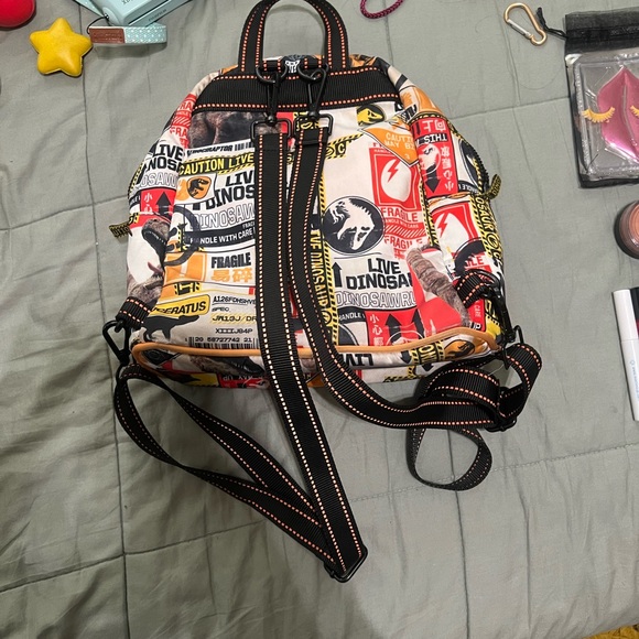 Universal Studios Jurassic Park Backpack - Picture 3 of 4